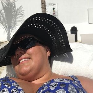 Meet your Posher, Shawna